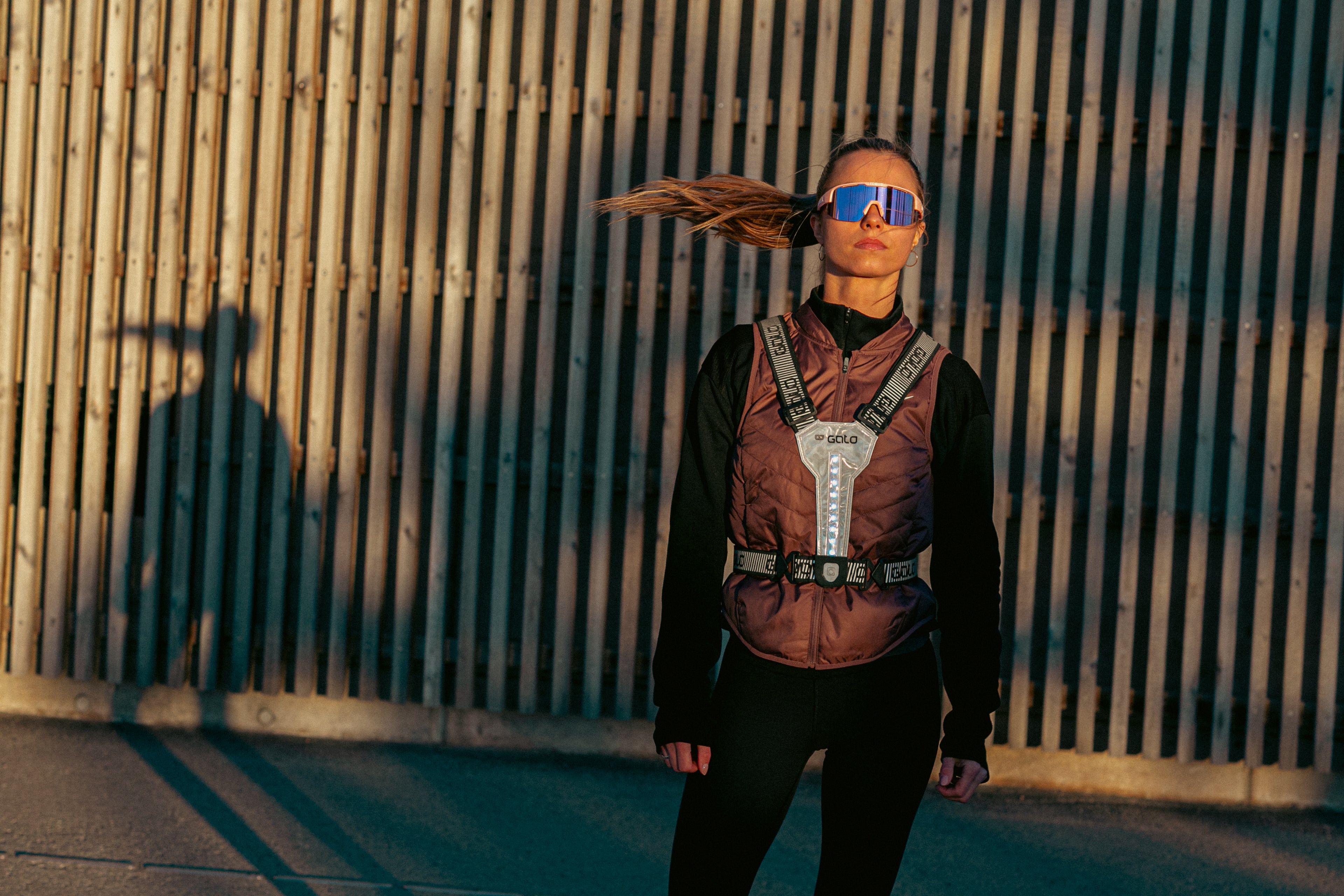 LED USB SPORT VEST / GREY